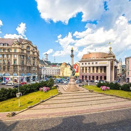 Апартаменти З Балконом На Центр Львова Exterior foto