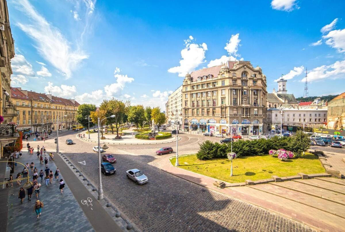 Апартаменти З Балконом На Центр Львова Exterior foto